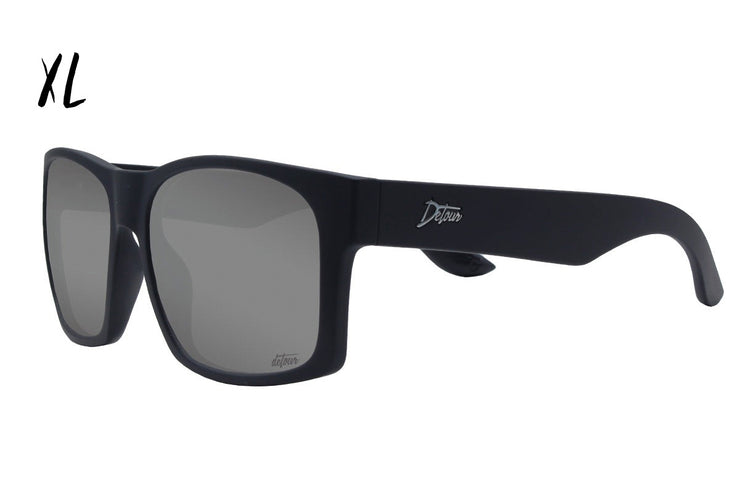 Big Kahuna XL - Matte Black - Silver Bullet Polarized